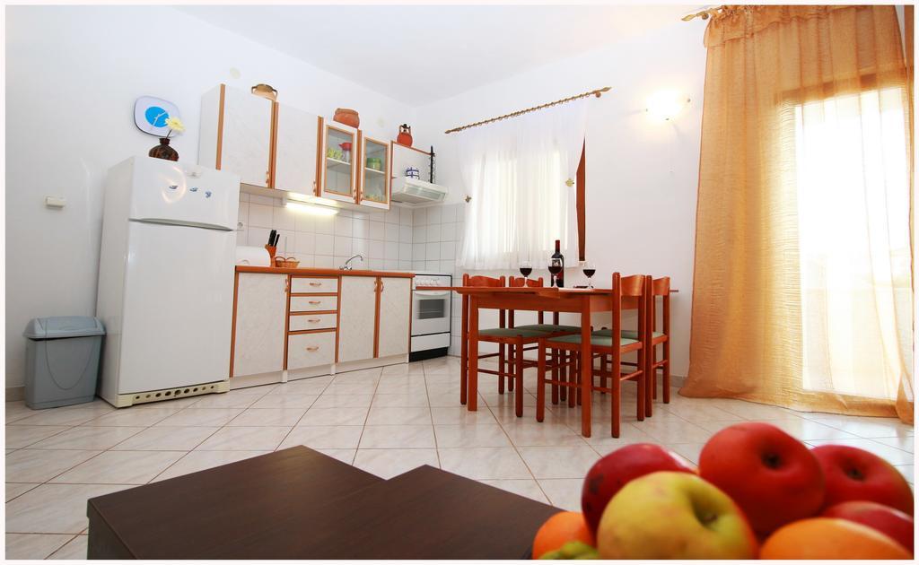 Apartment Benjamin Рогозниця Екстер'єр фото